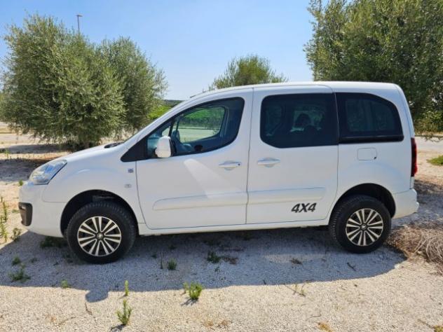 PEUGEOT Partner Tepee 1.6 BlueHDi 100 CV 4x4 Active Traction rif. 23823320 - Foto 9
