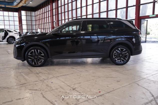 PEUGEOT 5008 1.2 Hybrid 136cv e-DCS6 Allure rif. 23761615 - Foto 4