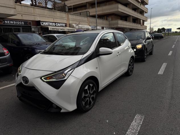 Toyota Aygo Connect 1.0 VVT-i 72 CV 5 porte x-fun MMT XPLAY LED CAR PLAY CERCHI 16 KAMERA NAVI - Foto 3