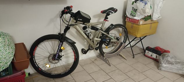 Mountain Bike Rockrider 6.3 - 26" Biammortizzata + Ciclocomputer e Accessori