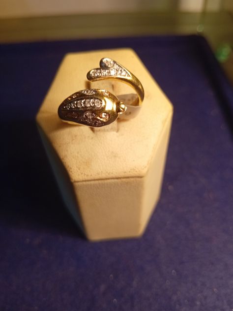 Gioielli in oro e diamanti - Foto 6