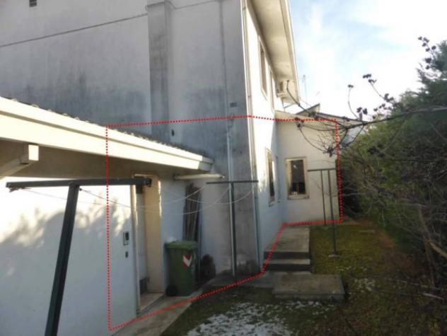 Immobile in asta di 135 m², box auto in vendita a Longare - Foto 2