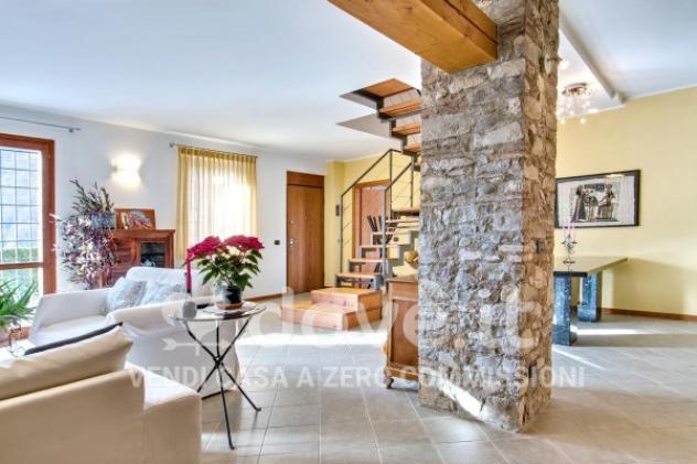 Villa di 234 m² con 5 locali e box auto doppio in vendita a Luzzana - Foto 8
