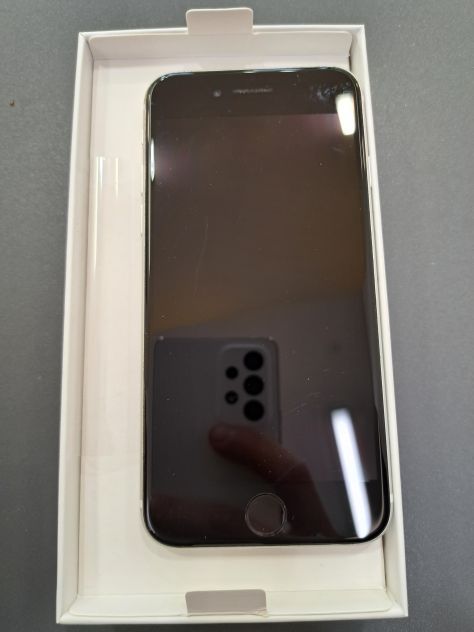 iPhone se 2gen 128Gb - 12 mesi di garanzia - Foto 2