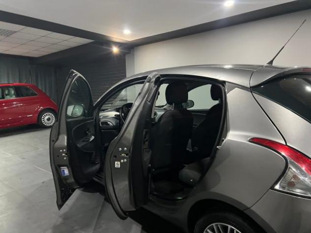 LANCIA Ypsilon 1.3 MJT 16V 95 CV 5 porte S&S Gold rif. 23407185 - Foto 8