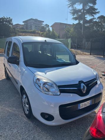 Renault Kangoo Blue dCi 8V 95CV 5 porte Limited - Foto 3