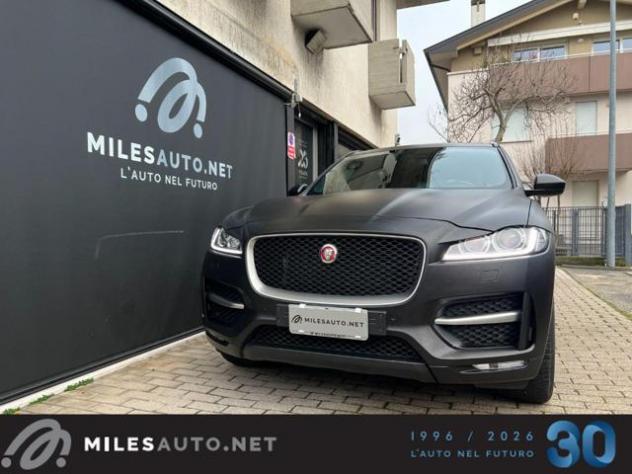 JAGUAR F-Pace 2.0 D 180 CV AWD aut. R-Sport rif. 24059732 - Foto 4