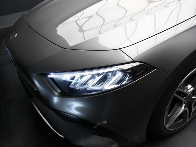 Mercedes-Benz Classe A A 180 AMG Line Premium - Foto 8