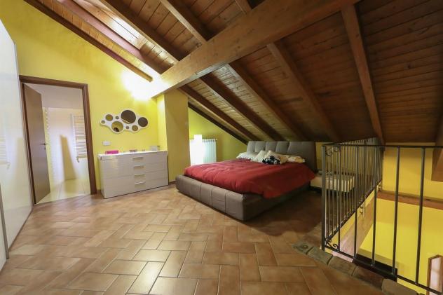 Muggiò: affascinante ampio appartamento in palazzo nobiliare del 1700 - Foto 11