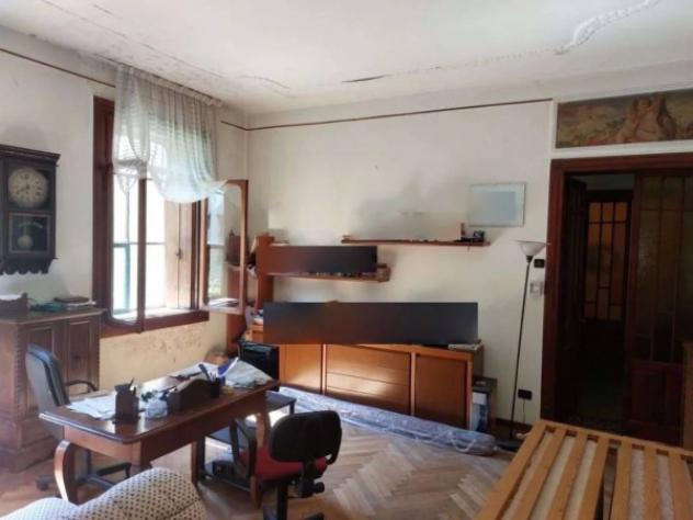 Immobile in asta di 239 m² con più di 5 locali in vendita a Schio - Foto 10