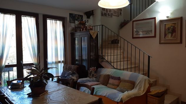Sovicille (SI) vendesi quadrilocale panoramico con garage e cantina - Foto 10