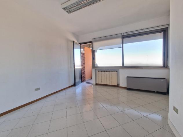 Ufficio in affitto a Marina di Carrara - Carrara 50 mq Rif: 1409835