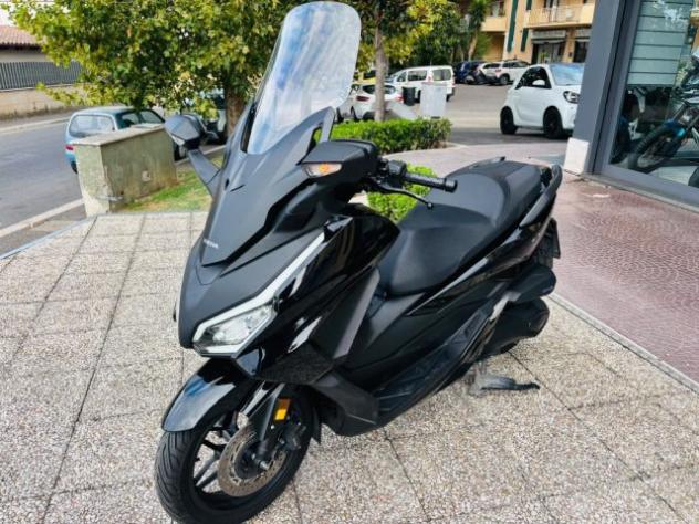 HONDA Forza 350 TUTTO INCLUSO ANCHE PASSAGGIO! MINI RATE rif. 24230095 - Foto 4