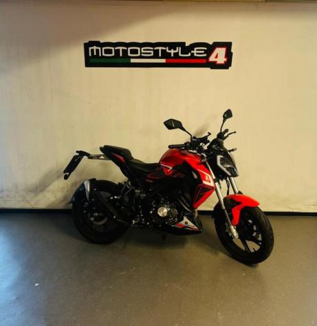KEEWAY MOTOR RKS 125 2021