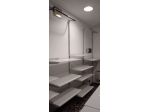 Arredo negozio abbigliamento