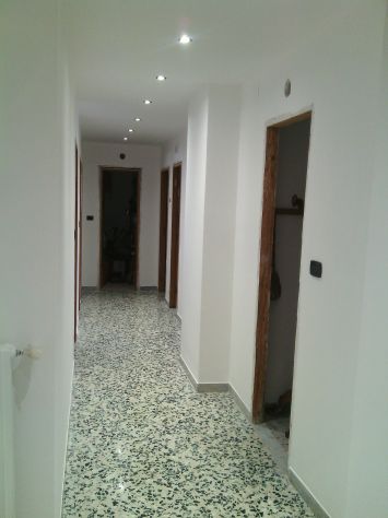 Pitturazione e Ristrutturazioni - Foto 2