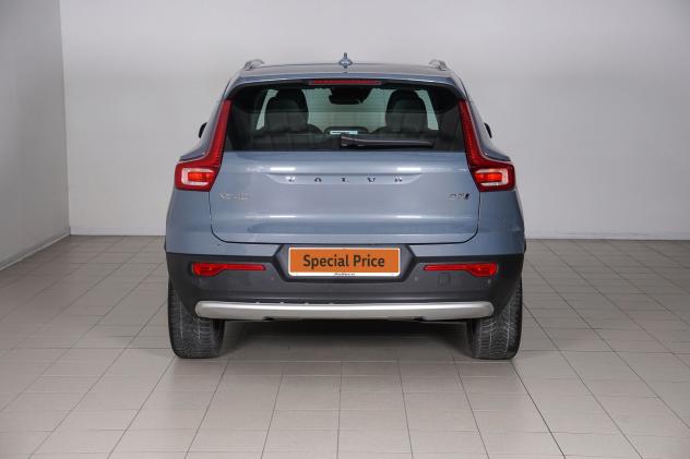 Volvo XC40 2.0 D3 Business Plus AWD Geartronic 150CV - Foto 5