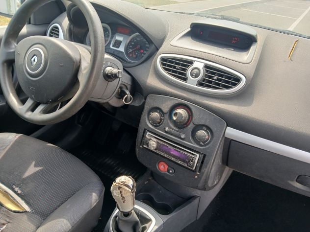 Renault Clio 1.5 Dci - Foto 10