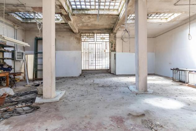 Laboratorio in vendita a Empoli 250 mq Rif: 1424031