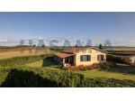 Casale in vendita a Magliano in Toscana