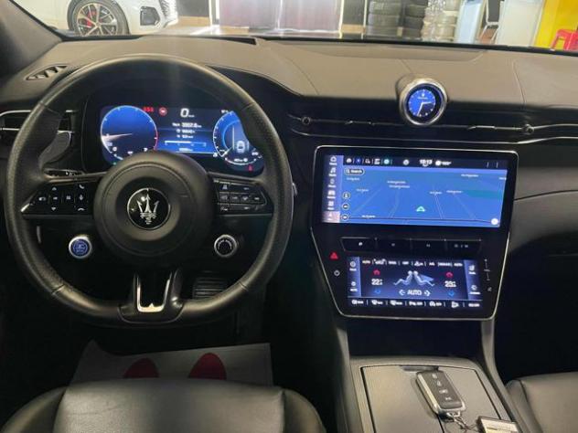 MASERATI Grecale MHEV 250 CV AWD GT*GARANZ UFFICIALE/TETTO * rif. 24162221 - Foto 4