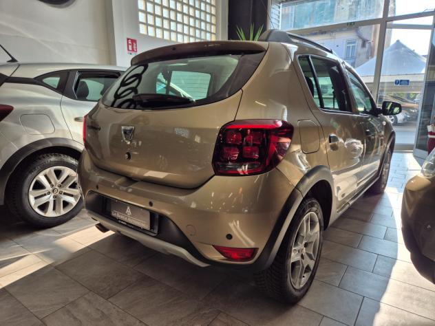 Dacia Sandero Stepway 1.0 TCe 100 CV ECO-G Comfort - Foto 5
