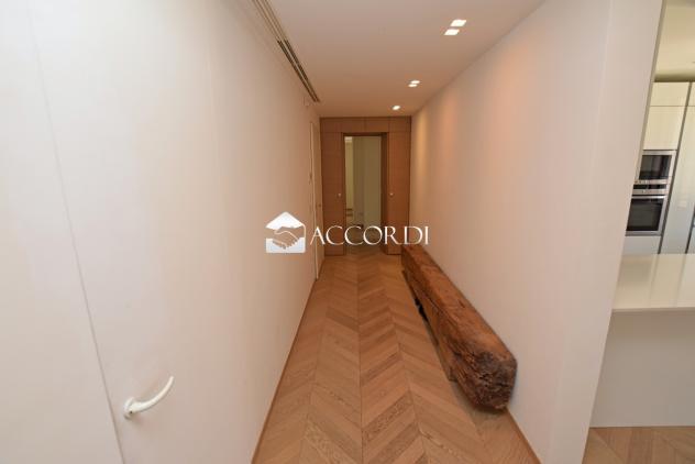 APPARTAMENTO di 4 vani e di 145 mq (CASTELFRANCO VENETO) rif. SW184 - Foto 14