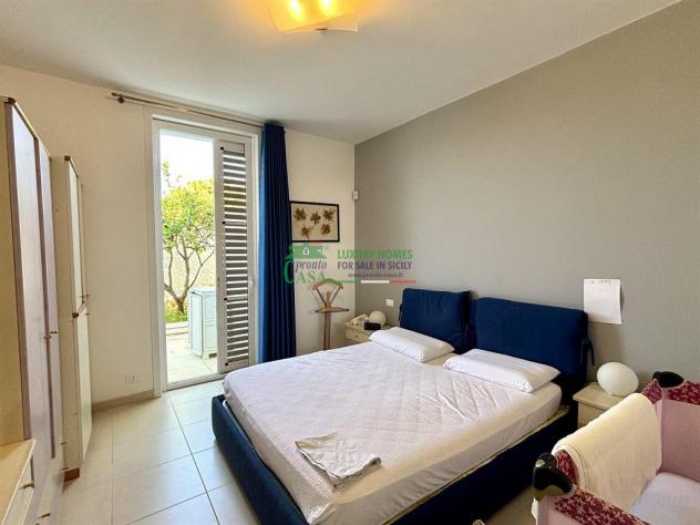 Rif. 2338 - Villa a schiera con verande e giardino a Marina di Ragusa - Foto 11