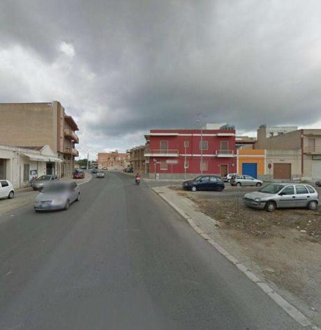 1227 - In vendita a Marsala locale commerciale, centro