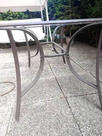 Tavolo da giardino con 6 sedie e dondolo - Foto 3