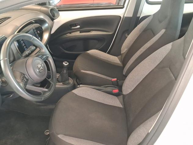 Toyota Aygo X 1.0 VVT-i 72 CV 5 porte Active - Foto 10