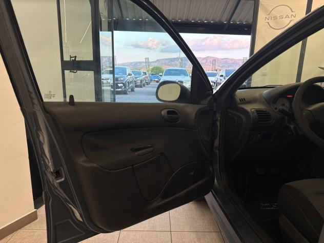 Peugeot 206 1.4 HDi 5p. Sweet Years - Foto 7