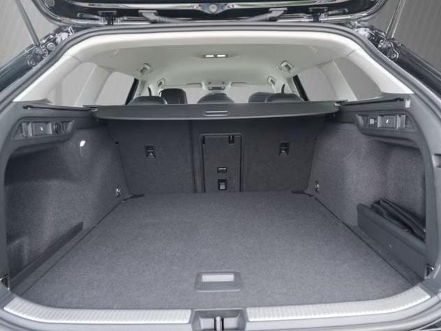 Volkswagen Passat Variant Passat Variant 1.5 eTSI DSG Business *IQ-Drive LED NAVI CAMERA GANCIO TRAINO - Foto 9