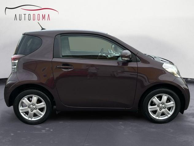Toyota iQ VVT-I ZERO - Foto 2