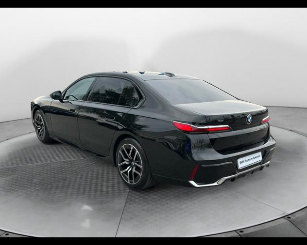 BMW Serie 7 G70 740d mhev xdrive MSport auto - Foto 8
