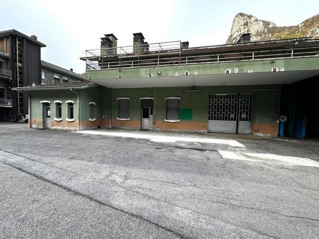 CAPANNONE DI CIRCA 1300 MQ CON ANNESSO PIAZZALE - Foto 4