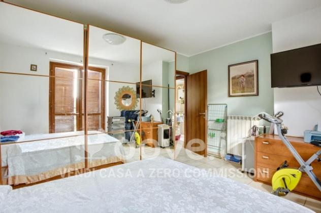 Appartamento di 85 m² con 3 locali e box auto in vendita a Laveno-Mombello - Foto 11