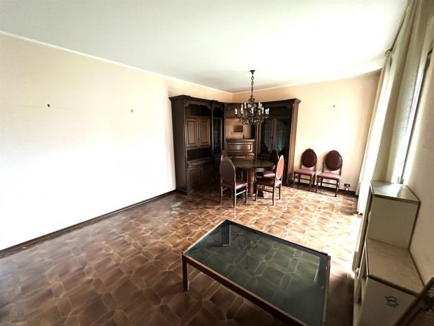 TRILOCALE CON DOPPI SERVIZI A VALGREGHENTINO Villa San Carlo - Foto 12