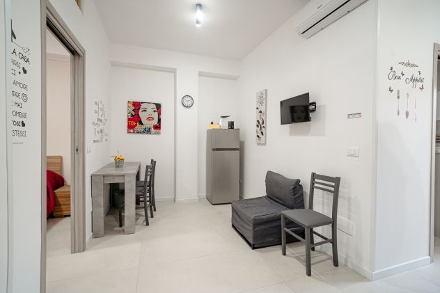 CODICE 7408 APPARTAMENTO RISTRUTTURATO CON MOBILI NUOVI - Foto 3