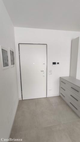 Biassono bilocale piano terra con giardino, cantina e box - Foto 4