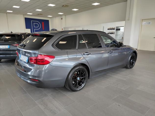 BMW Serie 3 318d Touring Bus.Adv. Navi Cruise Fari LED Euro 6 - Foto 8