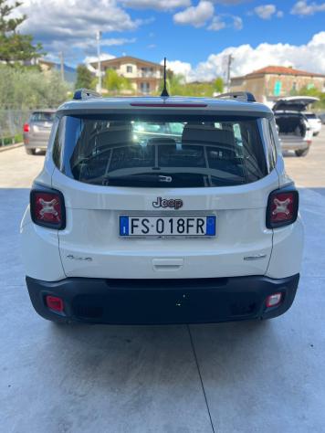 Jeep Renegade 2.0 Mjt 140CV 4WD Active Drive Longitude - Foto 6