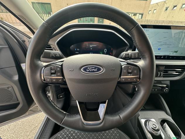 Ford Kuga 2.5 Benz. FHEV 190CV 2WD Titanium Auto - Foto 9