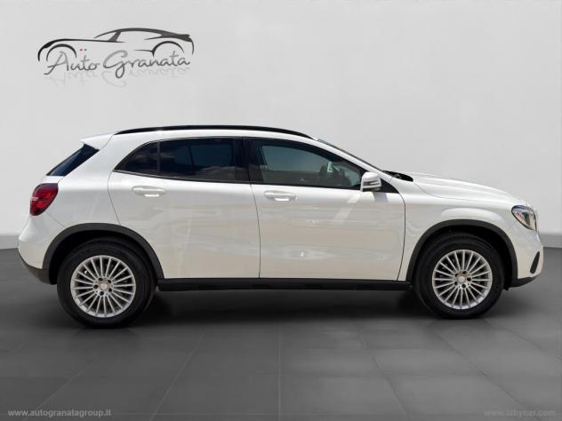 MERCEDES-BENZ GLA 200 d Automatic Sport PARI NUOVA SENZA UN DIFETTO! - Foto 8