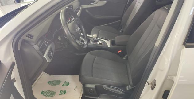 Audi A4 Avant 30 TDI 136 CV S tronic Business Hybrid - Foto 9