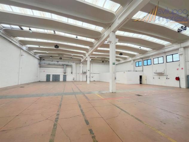 CAPANNONE INDUSTRIALE CON UFFICI IN AFFITTO A MEZZAGO - Foto 3