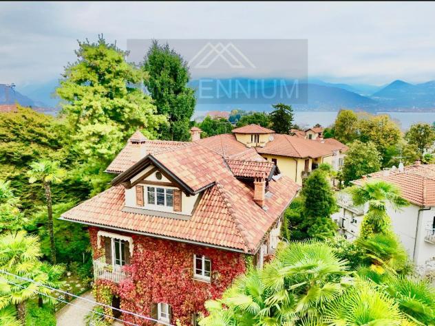 Villa o villino - Stresa . Rif.: 595strs