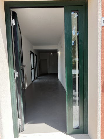 Ufficio ristrutturato fronte strada - Foto 2