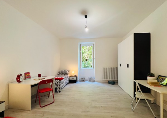 posto letto in stanza disponibile da Settembre per studentessa