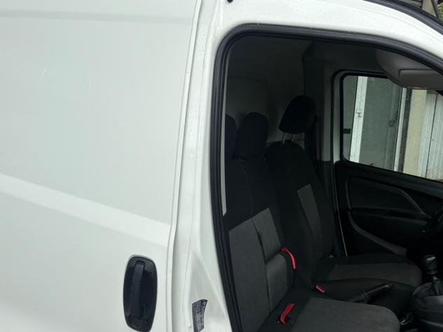 Fiat Doblo Dobl1.6 MJT 105CV 3 POSTI - Foto 4